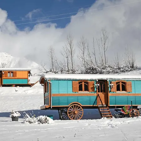 Roulottes Montagne Pyrenees 3* Luz-Saint-Sauveur