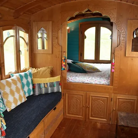 Roulottes Montagne Pyrenees Luz-Saint-Sauveur