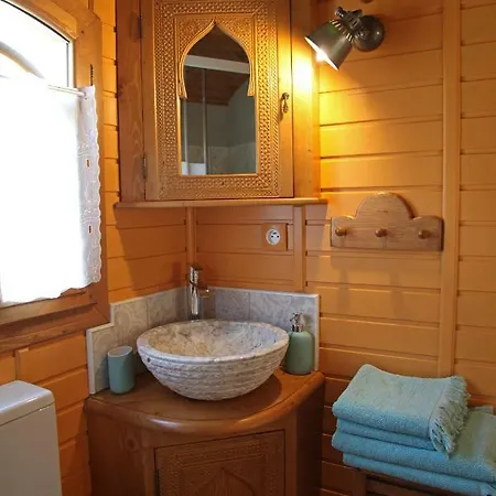 Roulottes Montagne Pyrenees Gasthuis