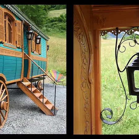 Roulottes Montagne Pyrenees Penzion