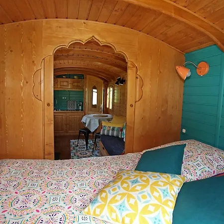 Roulottes Montagne Pyrenees 3*